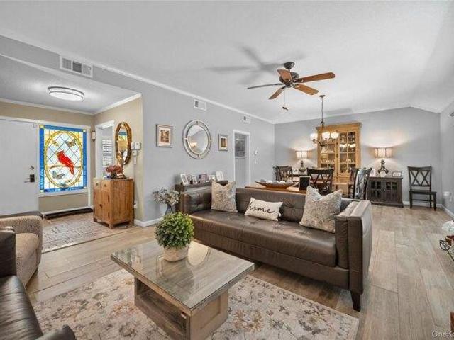 Condo for sale in Amawalk, New York