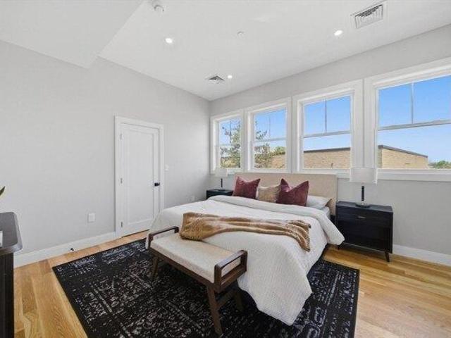 Condo for sale in Somerville, Massachusetts