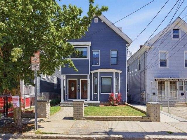 Condo for sale in Somerville, Massachusetts