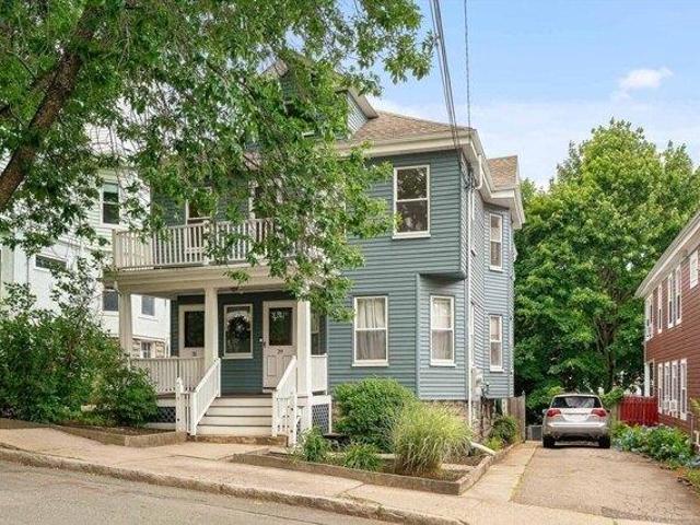 Condo for sale in Somerville, Massachusetts