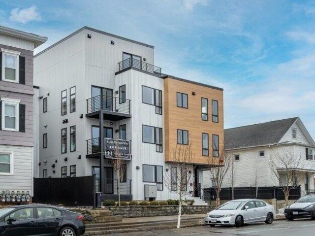 Condo for sale in Somerville, Massachusetts