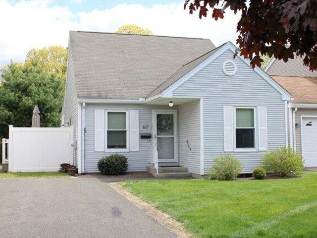 Condo for sale in South Hadley, Massachusetts