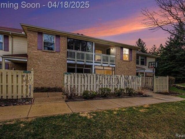 Condo for sale in South Lyon