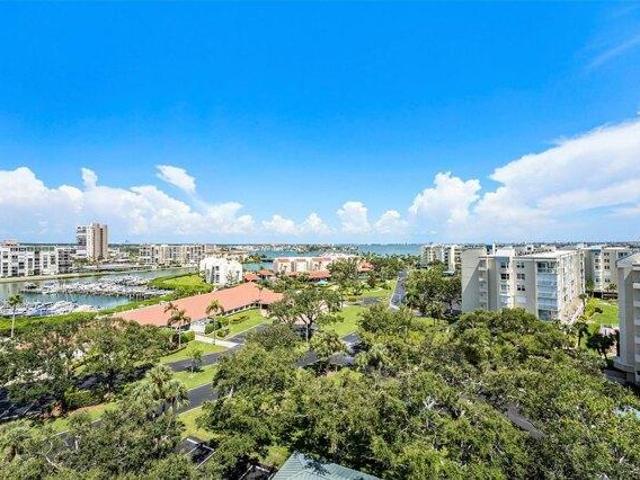 Condo for sale in South Pasadena, California