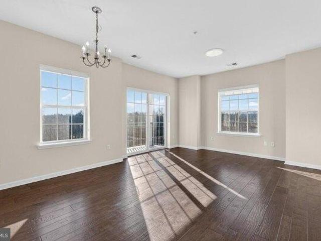 Condo for sale in South Plainfield, New Jersey