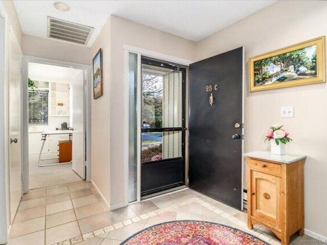 Condo for sale in Southbury, Connecticut