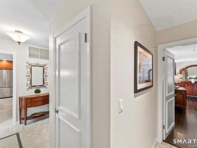 Condo for sale in Southbury, Connecticut