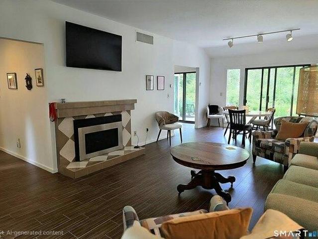 Condo for sale in Southbury, Connecticut