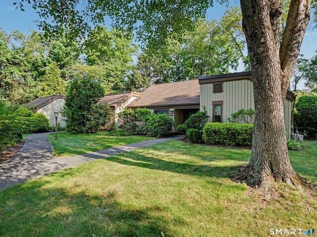 Condo for sale in Heritage Village, Southbury