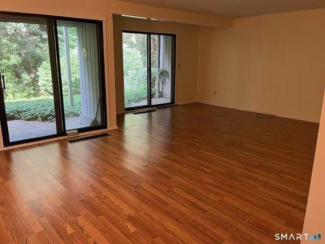 Condo for sale in Heritage Village, Southbury