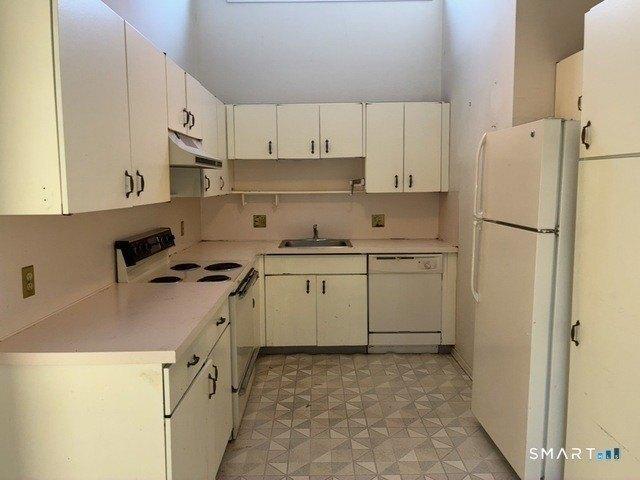 Condo for sale in South Britain, Southbury