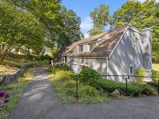 Condo for sale in Heritage Village, Southbury