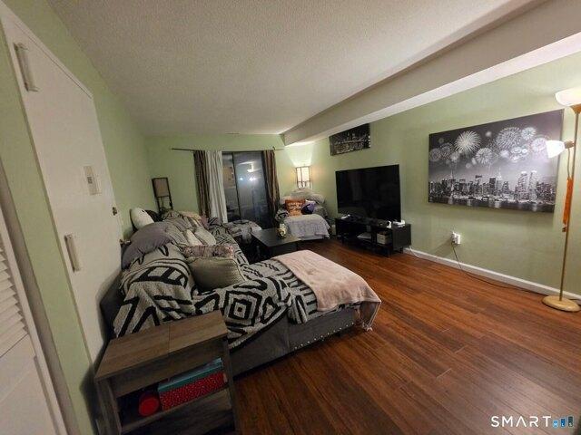 Condo for sale in Southington, Connecticut