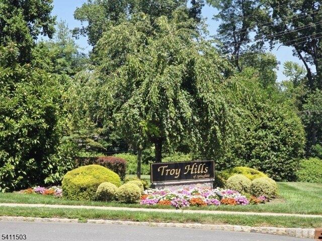 Condo for sale in Springfield, New Jersey