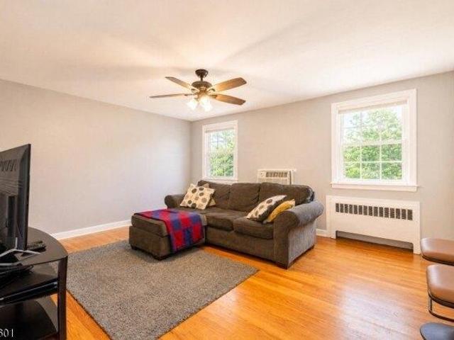 Condo for sale in Springfield, Union County