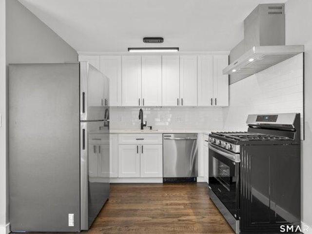 Condo for sale in Cos Cob, Connecticut