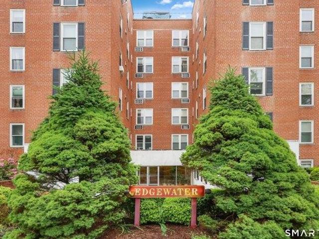 Condo for sale in Cos Cob, Connecticut