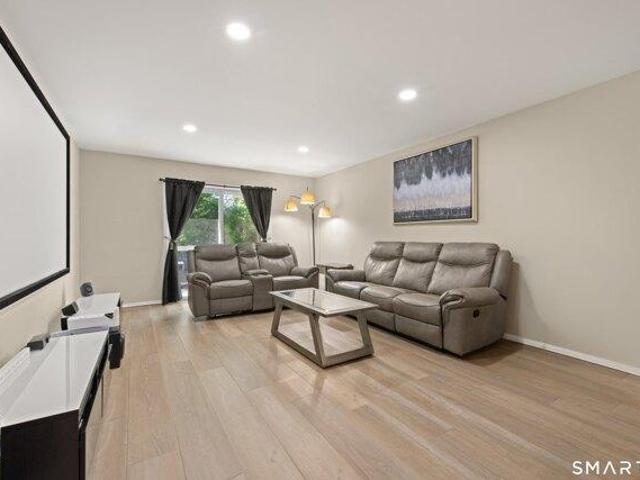 Condo for sale in Cos Cob, Connecticut