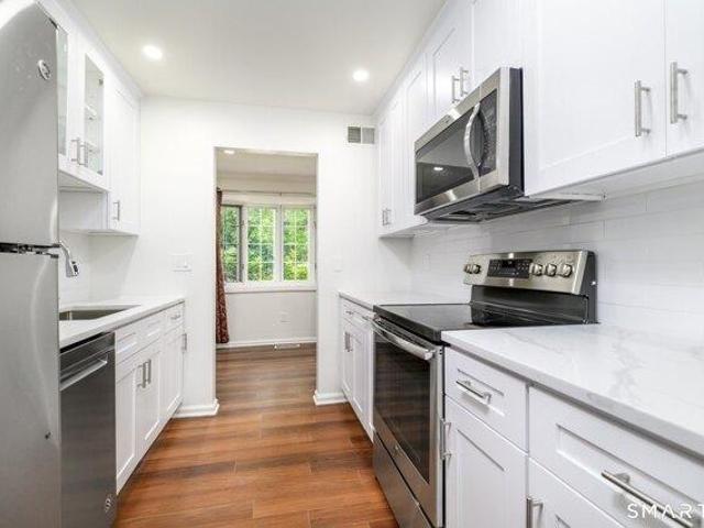 Condo for sale in Cos Cob, Connecticut