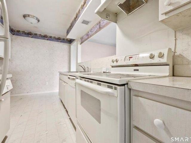 Condo for sale in Cos Cob, Connecticut