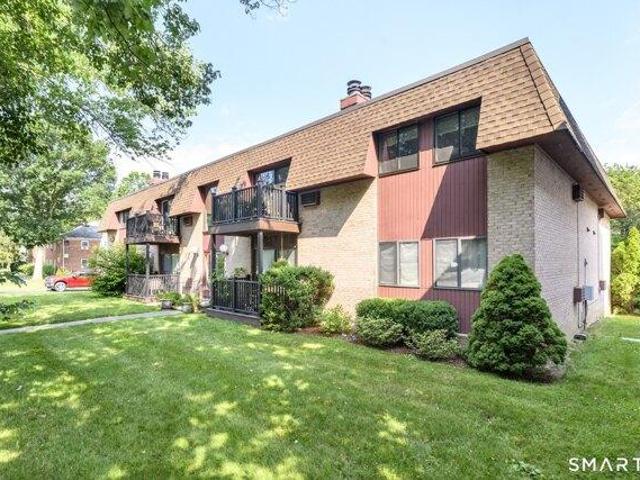 Condo for sale in Cos Cob, Connecticut