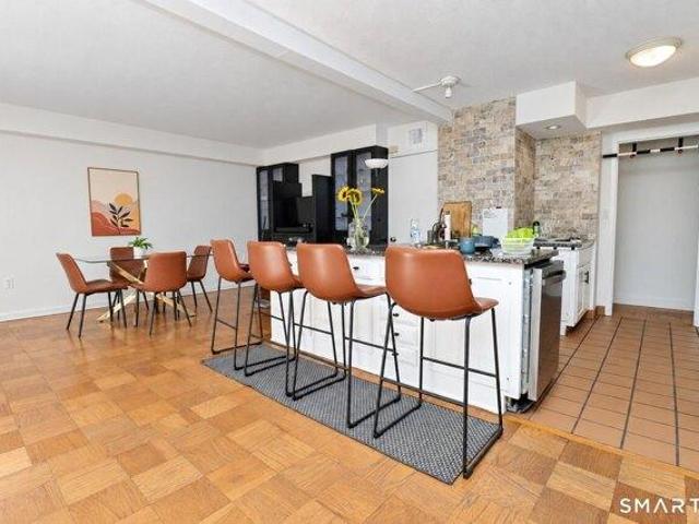 Condo for sale in Glenbrook, Stamford