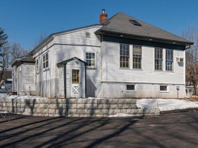 Condo for sale in Standish, Maine