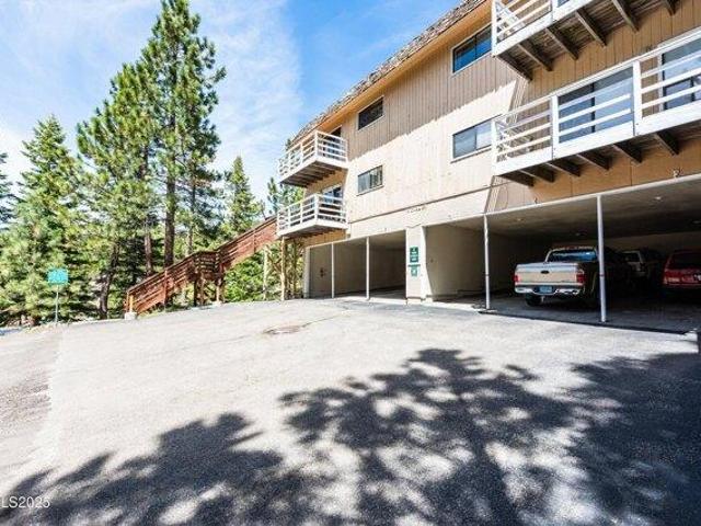 Condo for sale in Stateline
