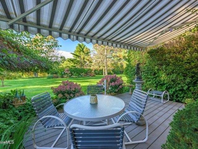 Condo for sale in Wheatleigh, Stockbridge