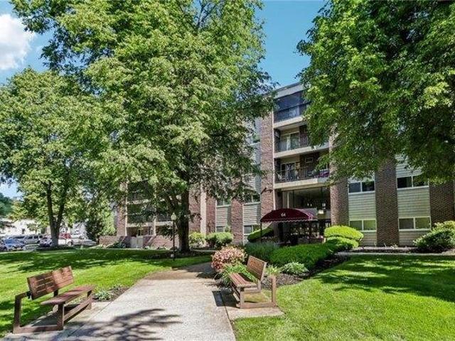 Condo for sale in Stoneham, Massachusetts