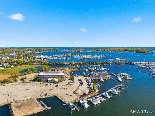 Condo for sale in Stonington, Connecticut