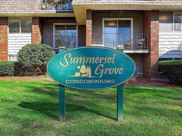 Condo for sale in Stoughton, Norfolk County