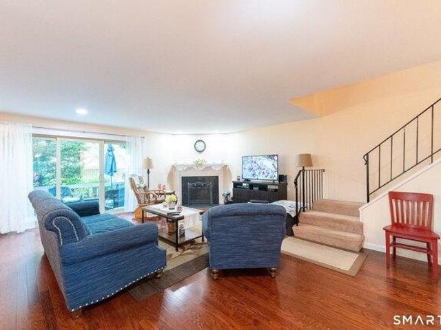 Condo for sale in Stratford, Connecticut