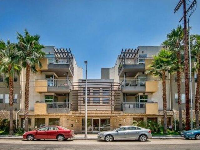 Condo for sale in Studio City, Studio City Neighborhood Council District