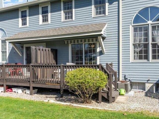 Condo for sale in Fiskdale, Massachusetts