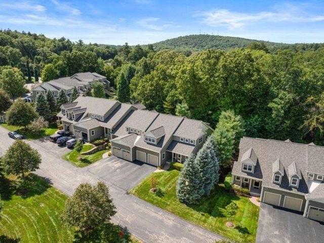 Condo for sale in Sudbury, Middlesex County