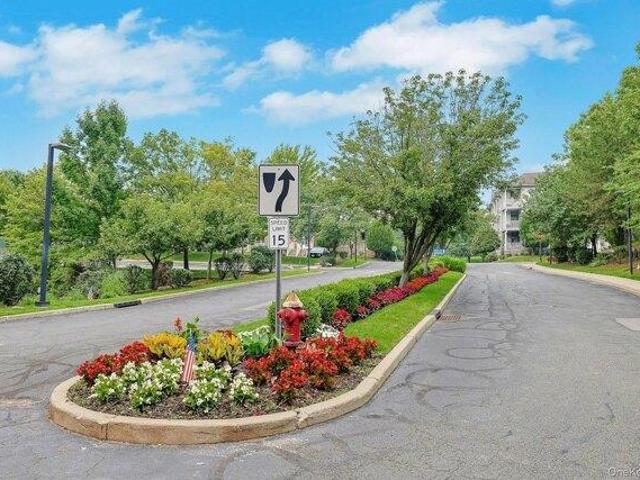 Condo for sale in Rockland, New York