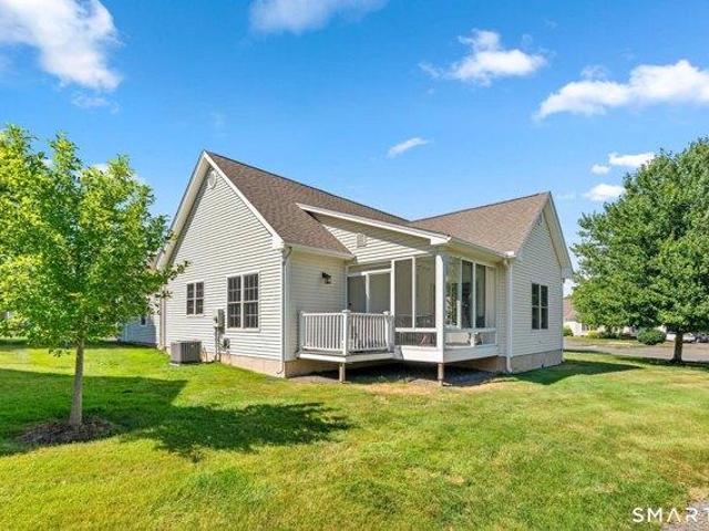 Condo for sale in Suffield, Capitol Planning Region