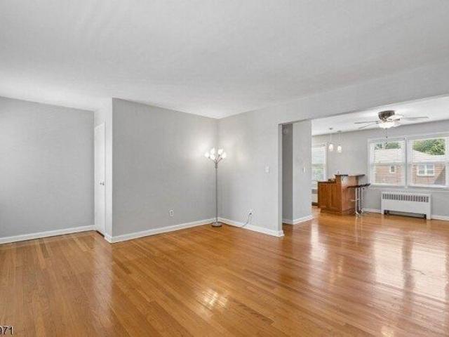Condo for sale in Summit, New Jersey