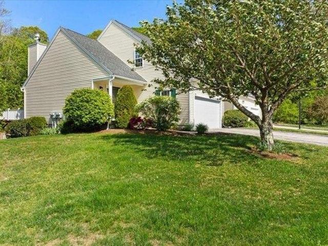 Condo for sale in Sutton, Massachusetts