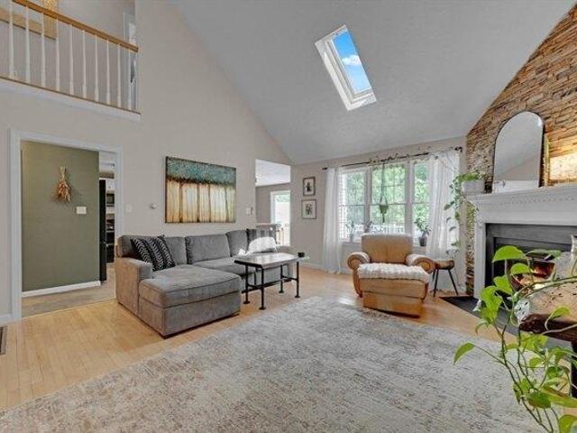 Condo for sale in Sutton, Massachusetts