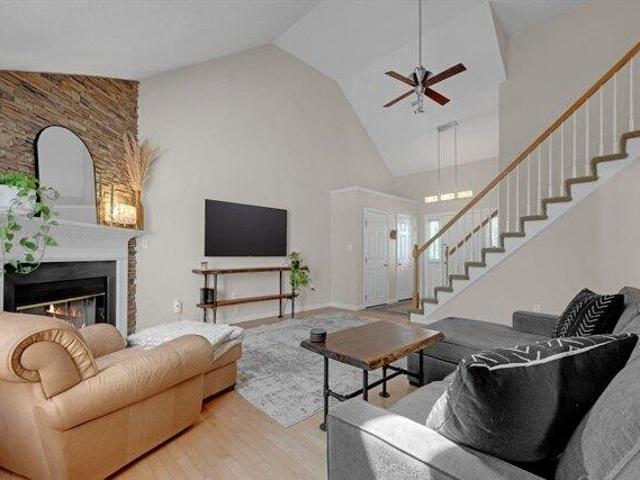 Condo for sale in Sutton, Massachusetts