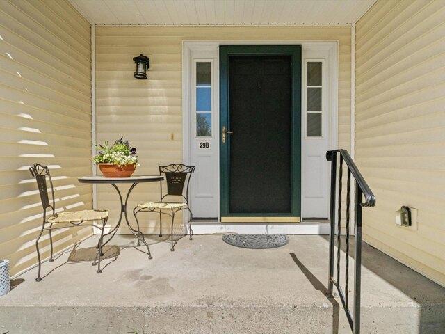 Condo for sale in Wilkinsonville, Sutton