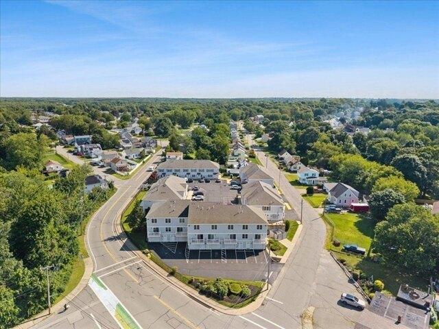 Condo for sale in Bristol, Massachusetts