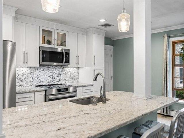 Condo for sale in Bristol, Massachusetts