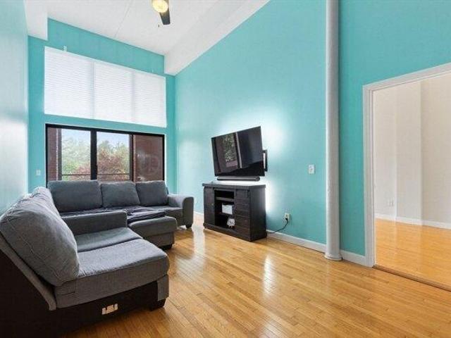 Condo for sale in Bristol, Massachusetts