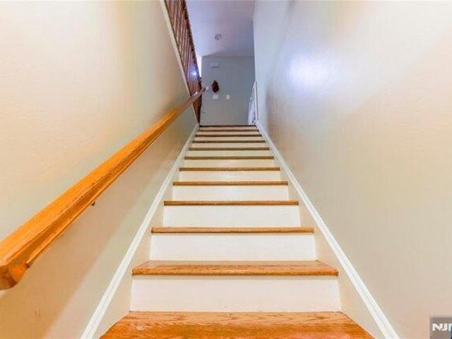 Condo for sale in Teaneck Township, Bergen County