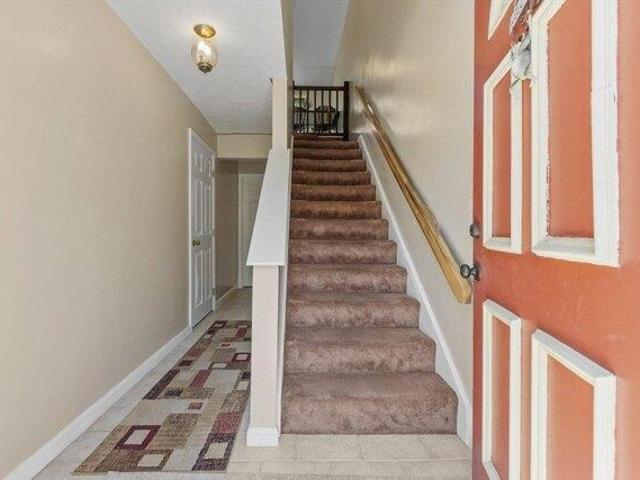 Condo for sale in Tewksbury, Massachusetts