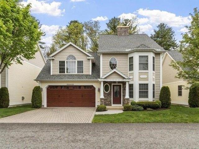 Condo for sale in Tewksbury, Massachusetts