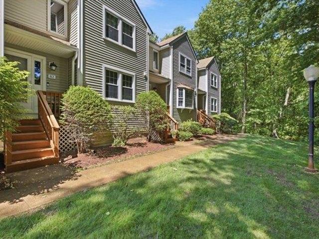 Condo for sale in Tewksbury, Massachusetts